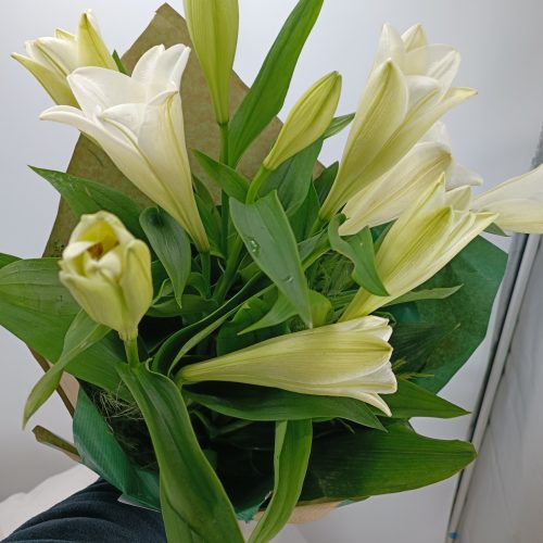 Bouquet de 10 lys l'atelier de cerise